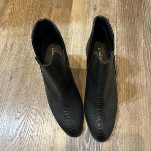 KAANAS Gattinara Open-Ankle Block Heel